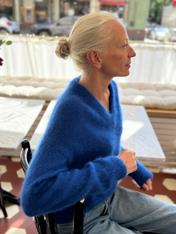 Sunday Knitting Club: PetiteKnit Stockholm Sweater V-neck -neulekurssi