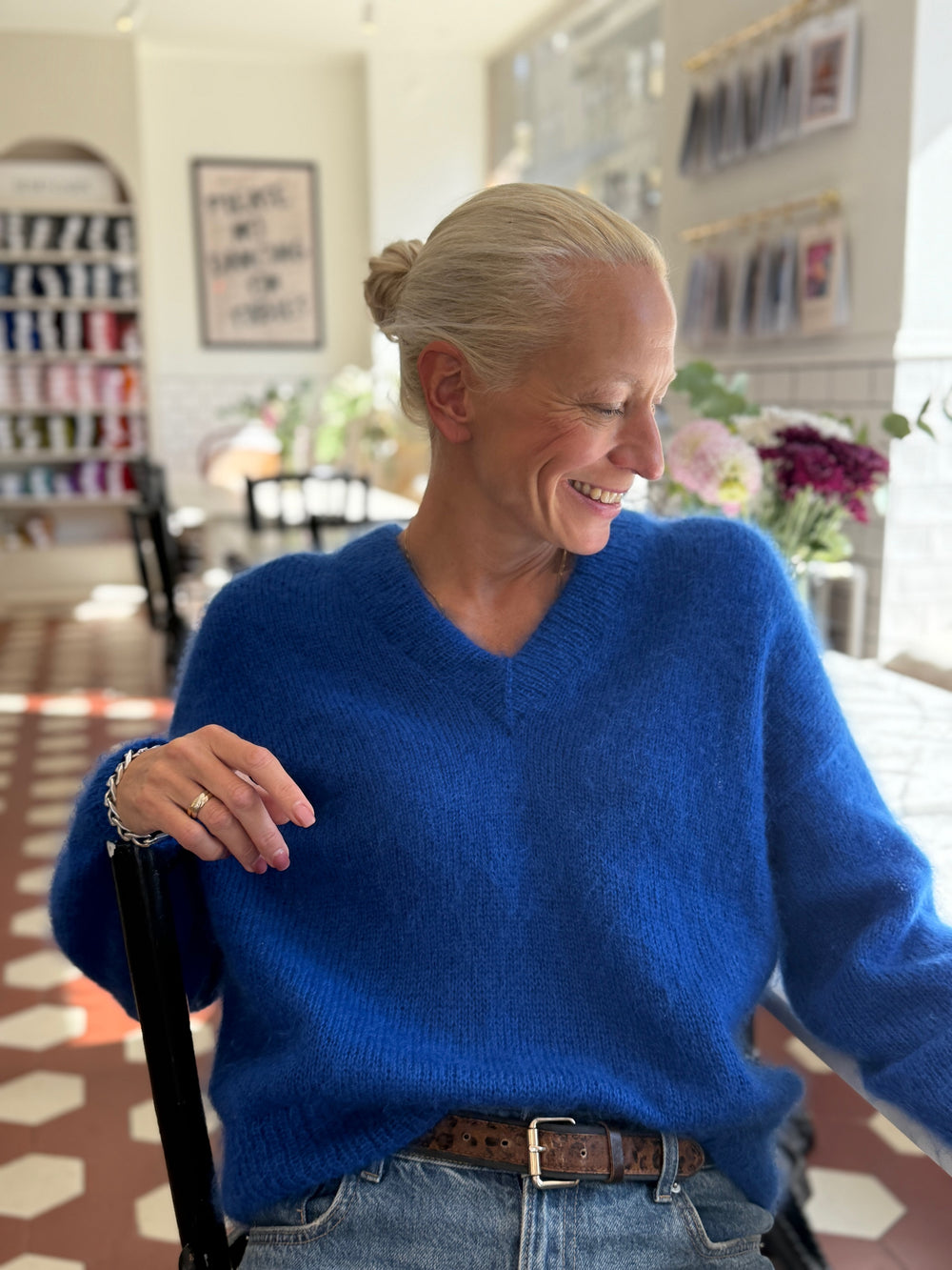 Sunday Knitting Club: PetiteKnit Stockholm Sweater V-neck -neulekurssi