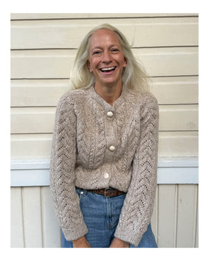 Frida-neuletakkiohje - FIN