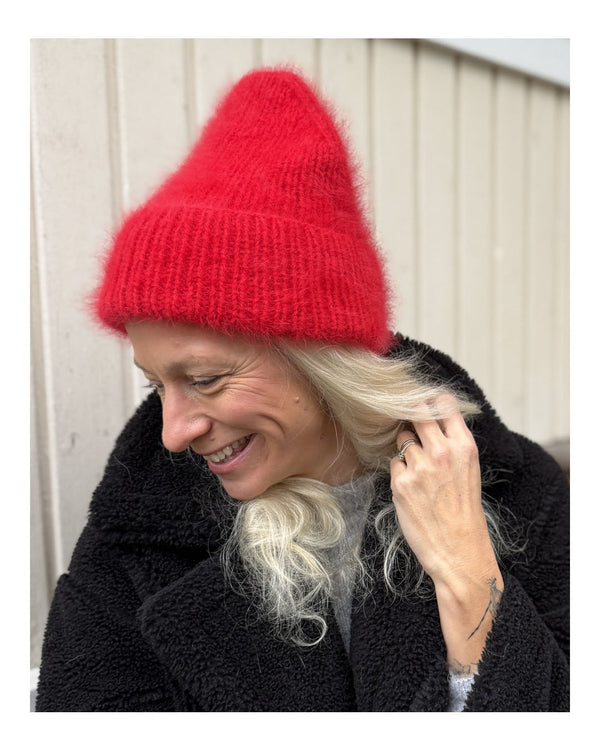 Sunday Knitting Club Cappuccino pipo -asusteohje (FIN)