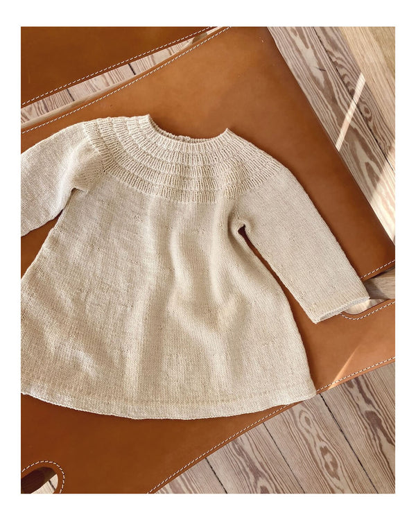 PetiteKnit Anker's Dress -neuleohje (English)