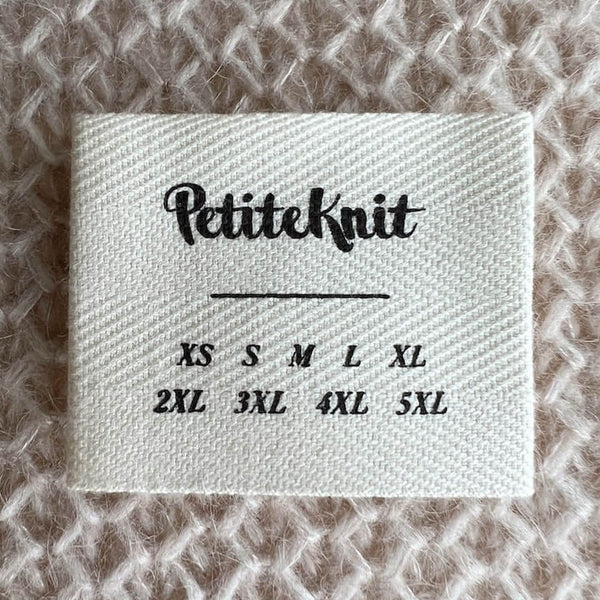 PetiteKnit Label with Sizes (vaatemerkki kokomerkinnöillä)