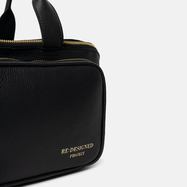 Project 39 - Black / Gold