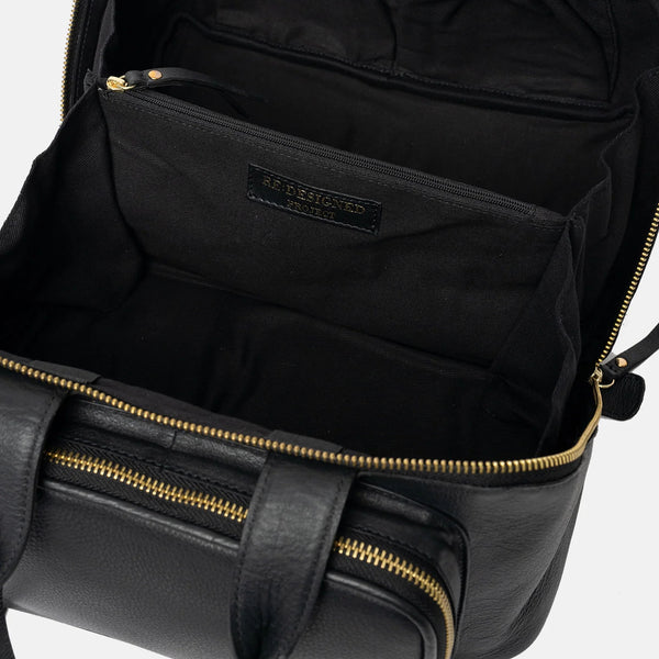 Project 39 - Black / Gold
