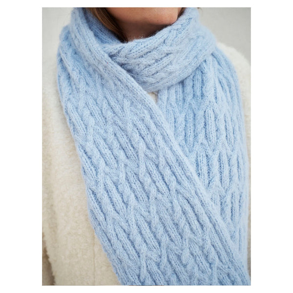 Foundations - 20 Knitted Accessories by Sari Nordlund