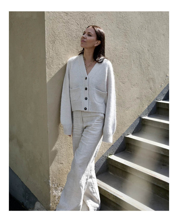 Lotte Cardigan -neuleohje
