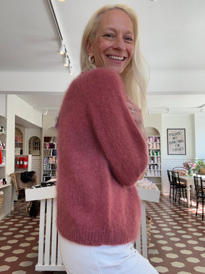 PetiteKnit Beginner Knitting Course